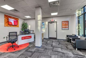 CubeSmart Self Storage - 125 Saundersville Road Hendersonville, TN 37075