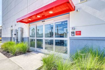 CubeSmart Self Storage - 13600 Goldenwood Drive Fort Myers, FL 33913