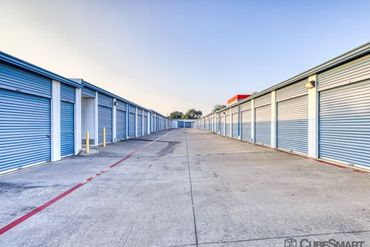 CubeSmart Self Storage - 1838 South Josey Lane Carrollton, TX 75006