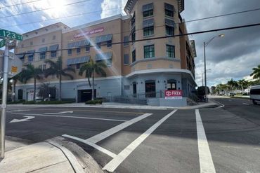 CubeSmart Self Storage - 1880 Northeast 123rd Street North Miami, FL 33181