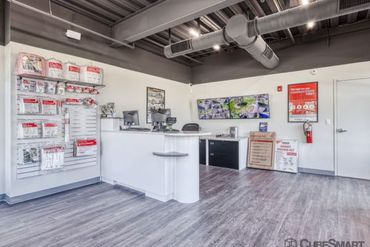 CubeSmart Self Storage - 2475 Mansfield Boulevard Wesley Chapel, FL 33543