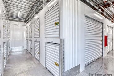 CubeSmart Self Storage - 2475 Mansfield Boulevard Wesley Chapel, FL 33543