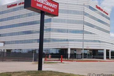 CubeSmart Self Storage - 3800 North May Avenue Oklahoma City, OK 73112