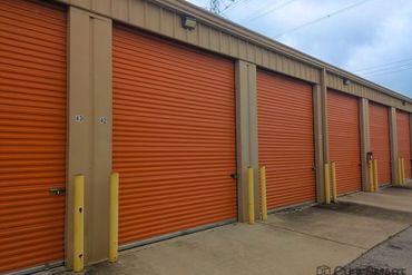CubeSmart Self Storage - 6140 North Sam Houston Parkway West Houston, TX 77066