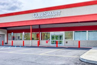 CubeSmart Self Storage - 621 Bank Road Jefferson Valley, NY 10535