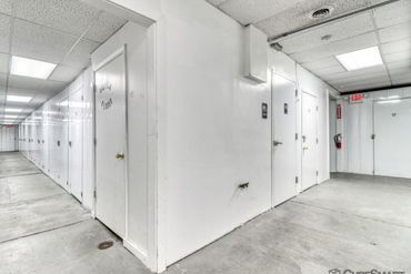 CubeSmart Self Storage - 6210 Forest Hills Road Loves Park, IL 61111