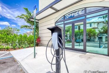 CubeSmart Self Storage - 5351 Wiles Road Coconut Creek, FL 33073