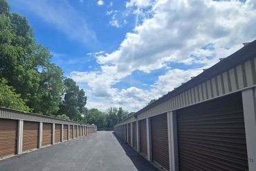 Dayville Self Storage - 1019 North Main Street Killingly, CT 06241