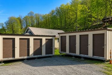 Dellwood Storage - 3015 Dellwood Road Waynesville, NC 28786