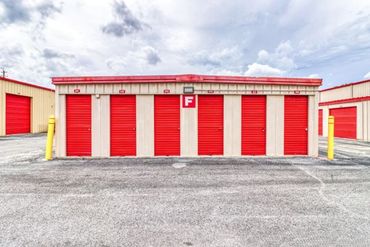 Devon Self Storage Fernandina Beach, Florida - 1678 South 8th Street Fernandina Beach, FL 32034