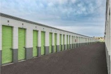Devon Self Storage Miami, Florida - 5055 Northwest 77th Avenue Miami, FL 33166