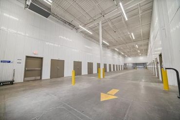 Devon Self Storage Cedar Rapids, Iowa - 2100 Edgewood Road Southwest Cedar Rapids, IA 52404