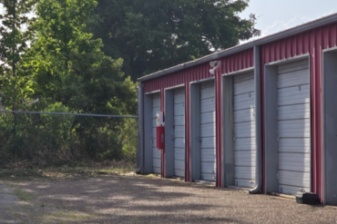 Diboll Self Storage - 303 North Hendrick Avenue Diboll, TX 75941