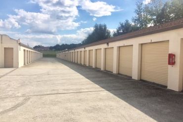 Discount Mini Storage The Villages - 708 US-441 South Lady Lake, FL 32159