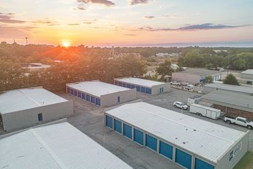 Eagles Landing storage at Zetterower - 23 N Zetterower Ave Statesboro, GA 30458