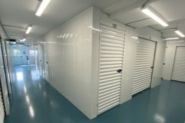 Earl's Court Self Storage - 684 West Main Street New Holland, PA 17557