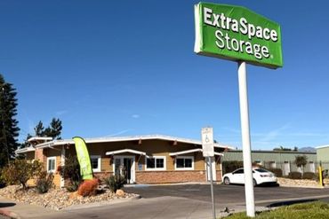 Extra Space Storage - 262 Montgomery Avenue Oxnard, CA 93036
