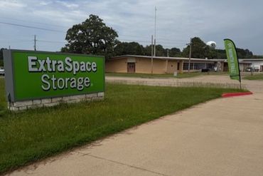 Extra Space Storage - 9120 Holmes Lane Texarkana, TX 75503