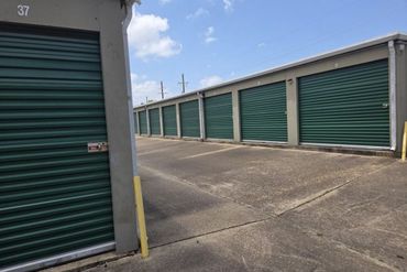 Extra Space Storage - 5308 West 7th Street Texarkana, TX 75501