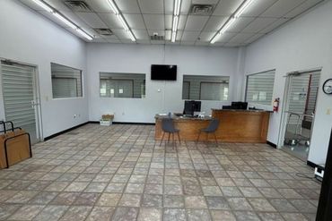 Extra Space Storage - 927 North Robison Road Texarkana, TX 75501