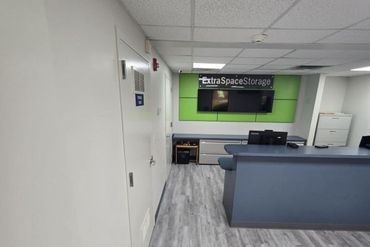 Extra Space Storage - 3537 U.S. 22 Somerville, NJ 08876