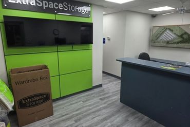 Extra Space Storage - 479 U.S. 202 Flemington, NJ 08822