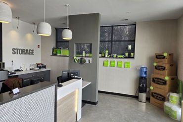 Extra Space Storage - 14415 Sheldon Road Plymouth, MI 48170