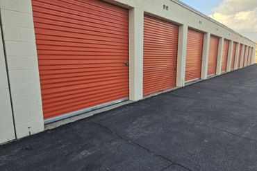 Extra Space Storage - 10991 Roscoe Boulevard Los Angeles, CA 91352