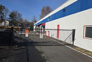 Extra Space Storage - 140 Woodbine Street Bergenfield, NJ 07621