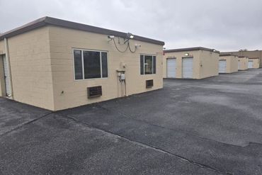 Extra Space Storage - 2414 Crofton Lane Crofton, MD 21114