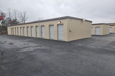 Extra Space Storage - 2414 Crofton Lane Crofton, MD 21114