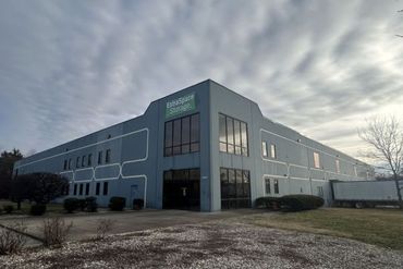 Extra Space Storage - 3400 Bashford Avenue Court Louisville, KY 40218