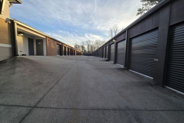 Extra Space Storage - 757 West Northfield Boulevard Murfreesboro, TN 37129