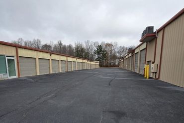Extra Space Storage - 5745 Wendy Bagwell Parkway Hiram, GA 30141