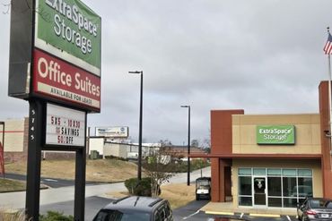 Extra Space Storage - 5745 Wendy Bagwell Parkway Hiram, GA 30141