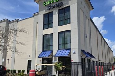 Extra Space Storage - 5246 Lena Road Bradenton, FL 34211