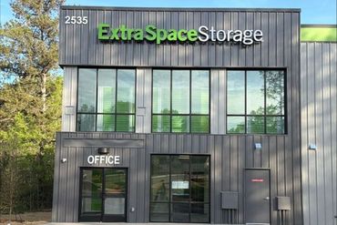 Extra Space Storage - 2535 Fairburn Road Southwest Atlanta, GA 30331