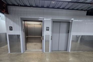 Extra Space Storage - 1114 West Commerce Street San Antonio, TX 78207