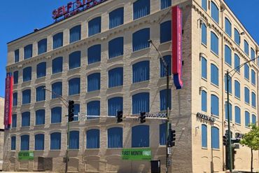 Extra Space Storage - 2001 North Elston Avenue Chicago, IL 60614