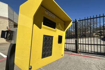 Extra Space Storage - 1800 West Sublett Road Arlington, TX 76017