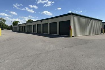 Extra Space Storage - 730 Hickory Industrial Drive Nashville, TN 37138