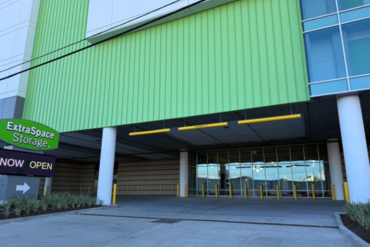 Extra Space Storage - 502 North Loop Houston, TX 77009