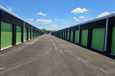 Extra Space Storage - 15805 South Tamiami Trail Fort Myers, FL 33908