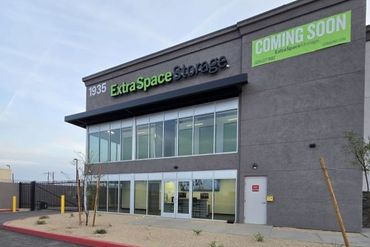 Extra Space Storage - 1935 West Broadway Road Phoenix, AZ 85041