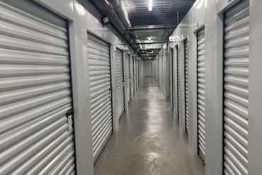 Extra Space Storage - 627 South Catalina Street Los Angeles, CA 90005