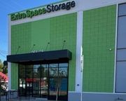 Extra Space Storage - 18618 Oxnard Street Los Angeles, CA 91356