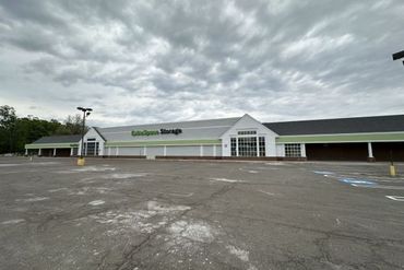 Extra Space Storage - 2600 Madison Avenue Bridgeport, CT 06606