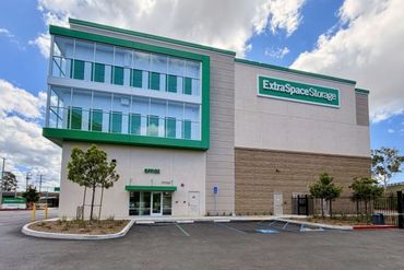 Extra Space Storage - 6720 Marine Way Irvine, CA 92618