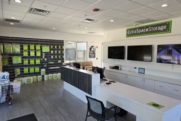 Extra Space Storage - 35 South Goldenrod Road Orlando, FL 32807