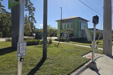 Extra Space Storage - 35 South Goldenrod Road Orlando, FL 32807